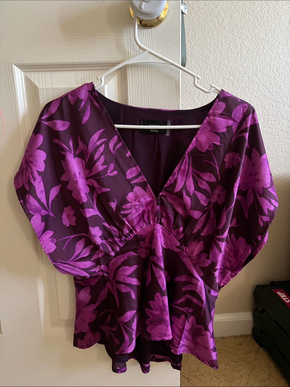 Vici Purple Floral V-Neck Blouse